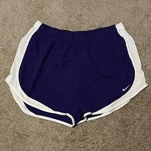 Women’s running shorts